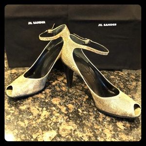 NWT Jil sander peep toe Mary Janes